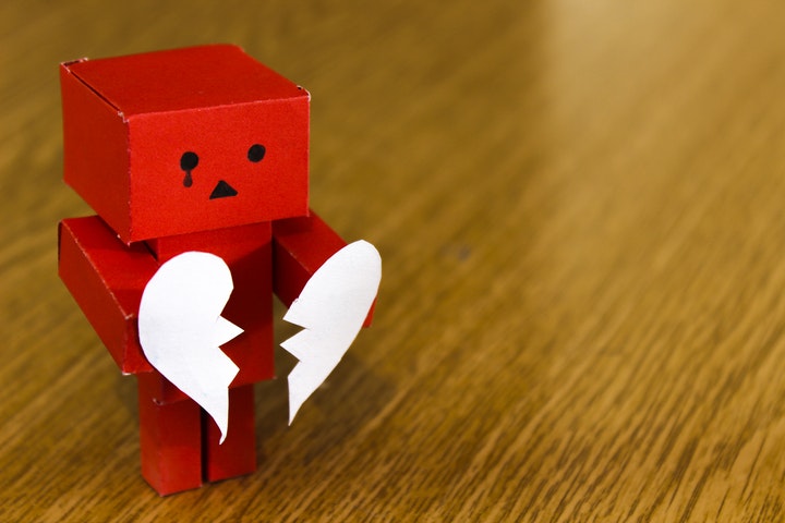 “I want to get my ex back” and other ways you can lower your value