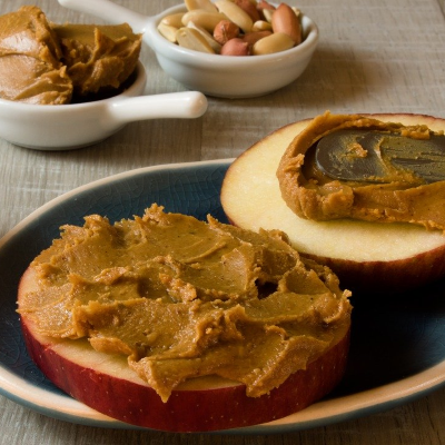 Apple Peanut Butter “Sandwiches”